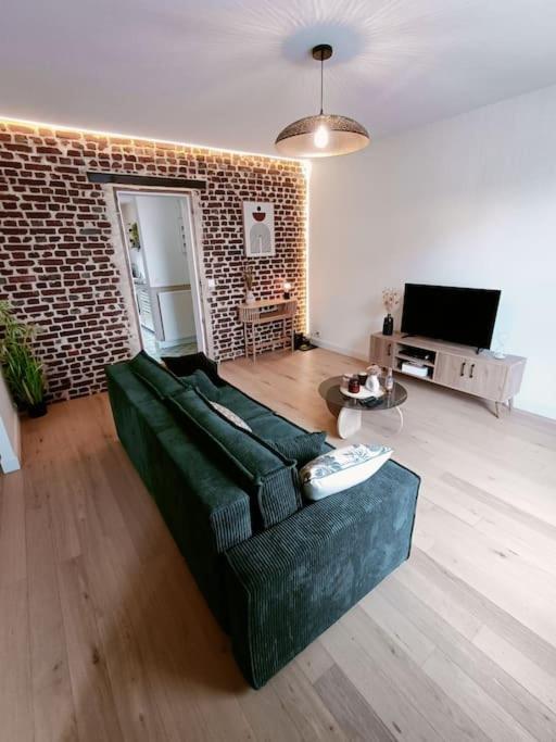 Appartement Cosy Et Accueillant 수아송 외부 사진